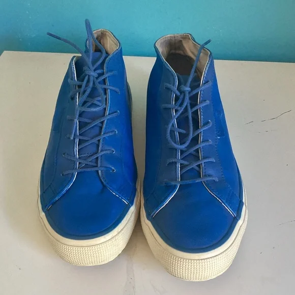 Superga Blue Leather Casual Sneakers Size 42Men’s 9 Womens 10.5 Lace Up Shoes